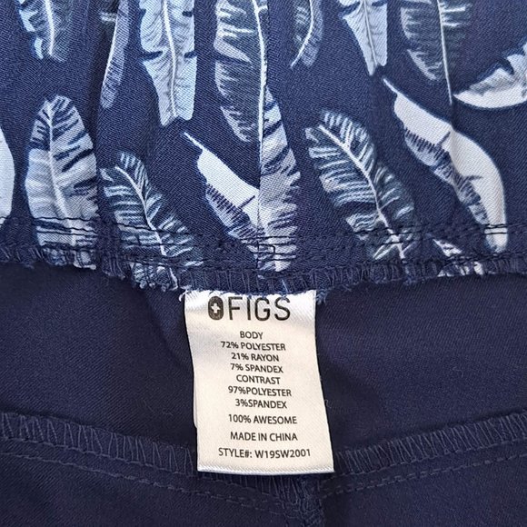 FIGS Size XXS Navy Blue Cargo Scrub Pants Blue Feather Print Accents Elastic Wst - Picture 11 of 16